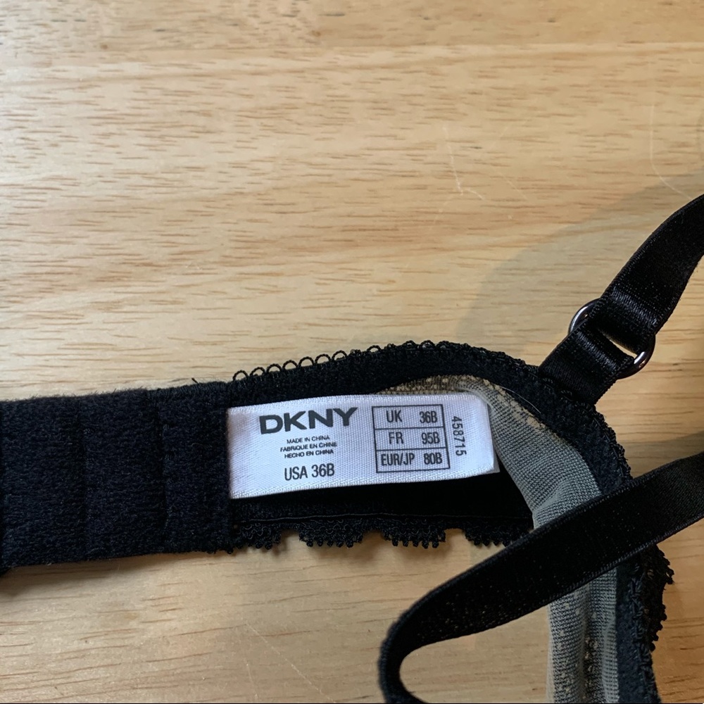 DKNY 36B Black Bra - Picture 2 of 3